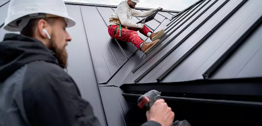 Professional Gutter Repair Services in Hanover, WI